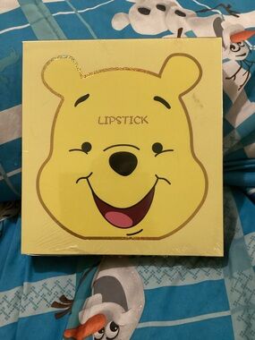 Lipstick Boutique Yellow Winnie-Themed Lipstick Box